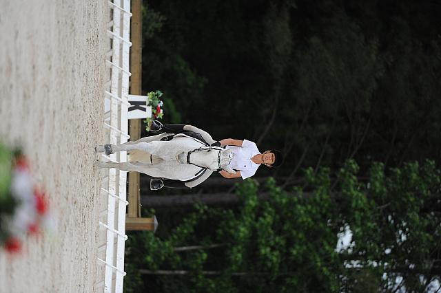 So8ths-5-4-12-Dressage-0534-CathyBlackmon-HideawaysSpecialDelivery-DDeRosaPhoto