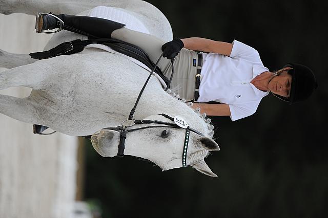 So8ths-5-4-12-Dressage-0542-CathyBlackmon-HideawaysSpecialDelivery-DDeRosaPhoto