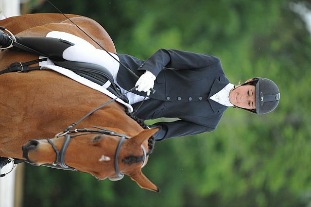 So8ths-5-4-12-Dressage-0556-RachelWade-Nicole-DDeRosaPhoto