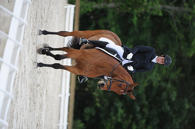 So8ths-5-4-12-Dressage-0578-RachelWade-Nicole-DDeRosaPhoto