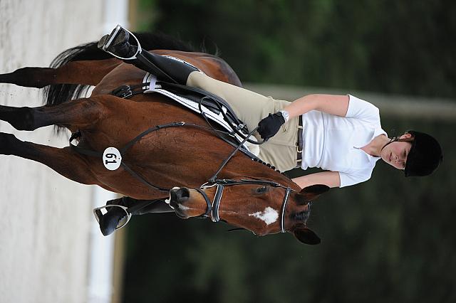 So8ths-5-4-12-Dressage-0687-AllieKeresman-MysticDora-DDeRosaPhoto