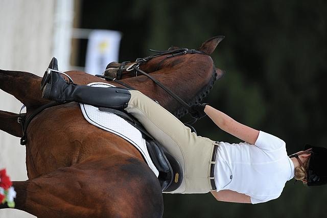 So8ths-5-4-12-Dressage-0695-AllieKeresman-MysticDora-DDeRosaPhoto