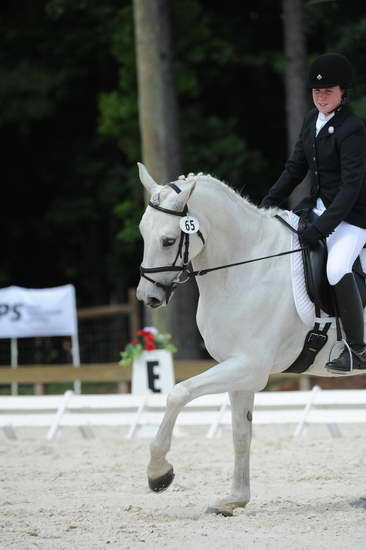 So8ths-5-4-12-Dressage-0789-KaylinMedlin-Watch-Me-Now-DDeRosaPhoto