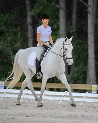 So8ths-5-4-12-Dressage-0527-CathyBlackmon-HideawaysSpecialDelivery-DDeRosaPhoto