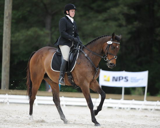 So8ths-5-4-12-Dressage-0656-GwenKriskie-Barney-DDeRosaPhoto