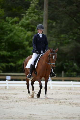 So8ths-5-3-13-Dressage-5406-SaraMiles-Misty'sRainDrop-DDeRosaPhoto