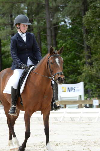 So8ths-5-3-13-Dressage-5431-SaraMiles-Misty'sRainDrop-DDeRosaPhoto