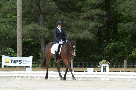 So8ths-5-3-13-Dressage-5082-SamanthaHay-TreJolie-DDeRosaPhoto