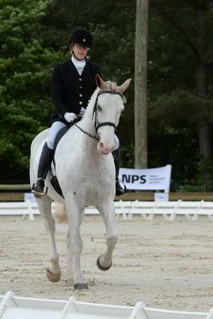 So8ths-5-3-13-Dressage-4896-LaurieWettstone-Moonstruck-DDeRosaPhoto