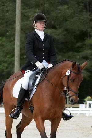 So8ths-5-3-13-Dressage-4930-KathyViele-Matariki-DDeRosaPhoto