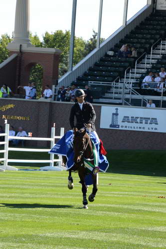 Spruce-Meadows2-9-4-13-2693-KentFarrington-AkitaCup-DDeRosaPhoto