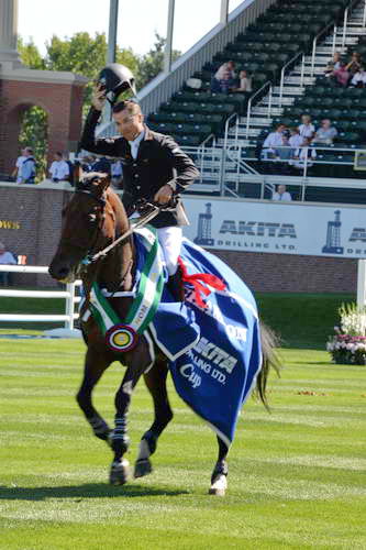 Spruce-Meadows2-9-4-13-2701-KentFarrington-AkitaCup-DDeRosaPhoto