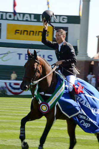 Spruce-Meadows2-9-4-13-2705-KentFarrington-AkitaCup-DDeRosaPhoto