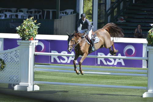 Spruce-Meadows-9-4-13-6448-KevinStaut-EstoyAquiDeMuzeHDC-FRA-DDeRosaPhoto