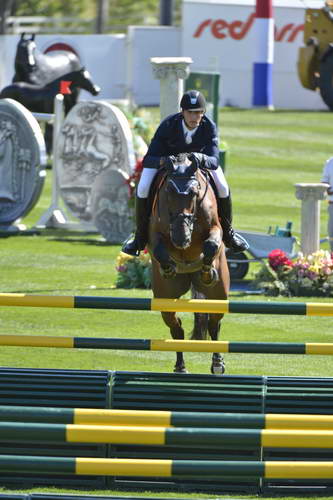 Spruce-Meadows-9-4-13-6597-NicolaPhilippaerts-EarlyMorningMist-BEL-DDeRosaPhoto