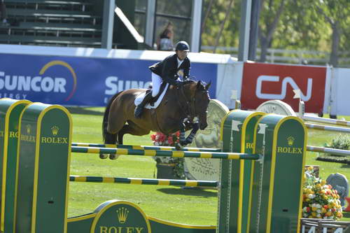 Spruce-Meadows-9-4-13-5480-KentFarrington-BlueAngel-USA-DDeRosaPhoto