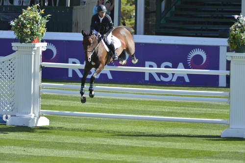 Spruce-Meadows-9-4-13-5493-KentFarrington-BlueAngel-USA-DDeRosaPhoto