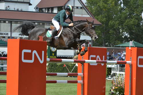 Spruce-Meadows-9-8-13-3361-ShaneBreen-Balloon-IRL-DDeRosaPhoto