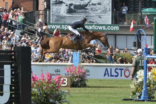 Spruce-Meadows-9-8-13-3568-PieterDevos-Candy-BEL-DDeRosaPhoto