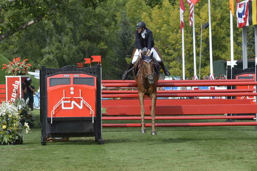 Spruce-Meadows-9-8-13-3583-PieterDevos-Candy-BEL-DDeRosaPhoto