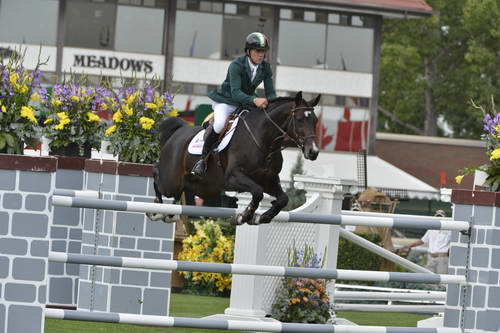 Spruce-Meadows-9-5-13-9171-ShaneBreen-Balloon-IRL-DDeRosaPhoto