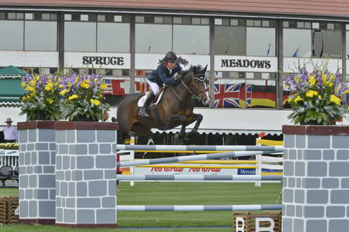 Spruce-Meadows-9-5-13-9663-MichaelWhitaker-Amai-GBR-DDeRosaPhoto