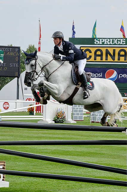 Spruce-Meadows2-9-5-13-2983-BenMaher-Cella-GBR-DDeRosaPhoto