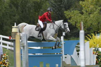 Spruce-Meadows-9-5-13-9291-PenelopeLeprevost-DameBlancheVanArenberg-FRA-DDeRosaPhoto