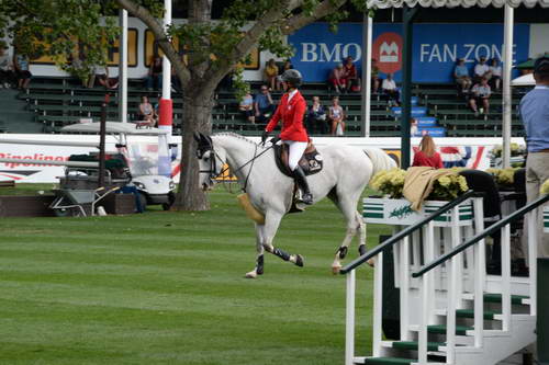 Spruce-Meadows2-9-5-13-2943-PenelopeLeprevost-DameBlancheVanArenberg-FRA-DDeRosaPhoto