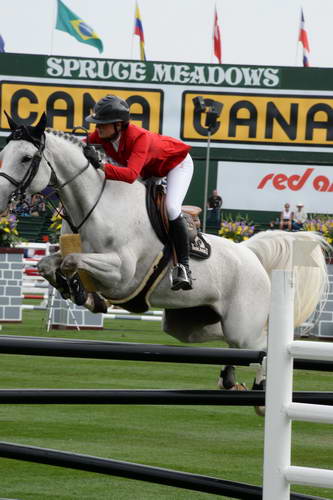 Spruce-Meadows2-9-5-13-2959-PenelopeLeprevost-DameBlancheVanArenberg-FRA-DDeRosaPhoto