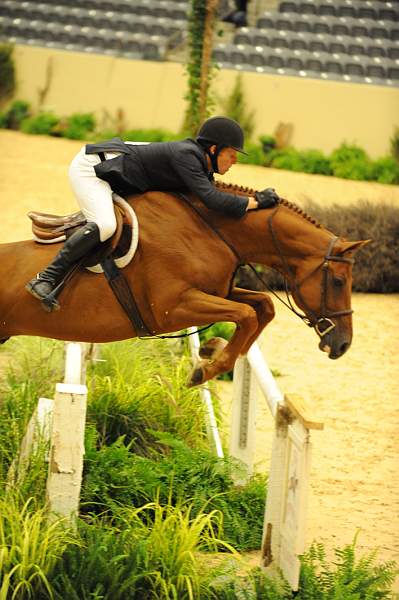 USHJA-Derby-8-20-10-DER_7552-QRnd1-DueWest-ShaneSweetnam-DDeRosaPhoto.jpg