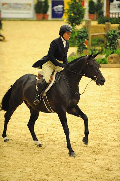 USHJA-Derby-8-20-10-DER_7677-QRnd7677-Ebony-RachelKennedy-DDeRosaPhoto.jpg