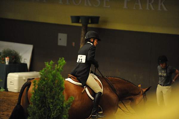 USHJA-Derby-8-20-10-DER_8057-QRnd1-BasesLoaded-KelleyFarmer-DDeRosaPhoto.jpg