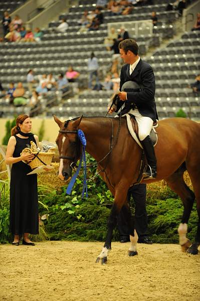 USHJA-Derby-Rnd2-Awards-DER_0056-Lonestar-HuntTosh-DDeRosaPhoto.jpg