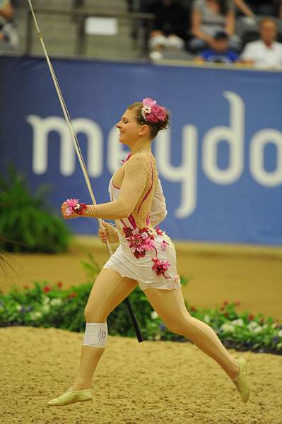 WEG3-10-7-10-Vaulting-5894-DDeRosaPhoto.jpg