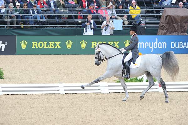 WEG1-9-28-10-DressageGP-5744-DDeRosaPhoto.jpg