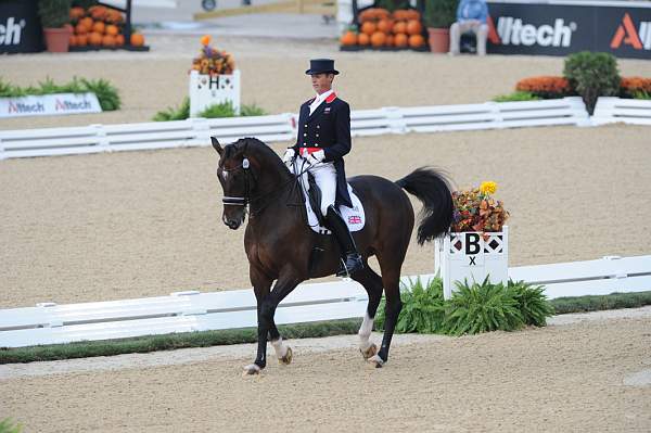 WEG1-9-28-10-DressageGP-5872-DDeRosaPhoto.jpg