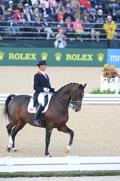 WEG1-9-28-10-DressageGP-5886-DDeRosaPhoto.jpg