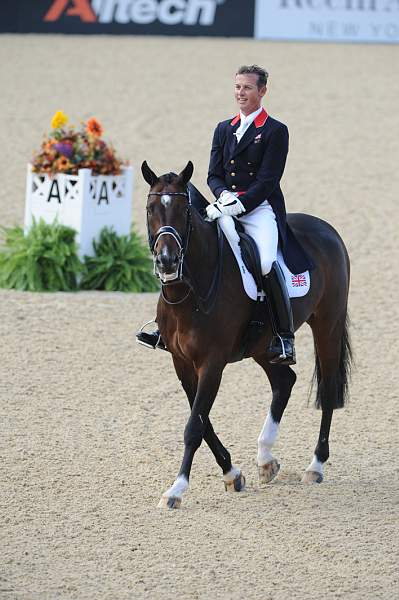 WEG1-9-28-10-DressageGP-5911-DDeRosaPhoto.jpg