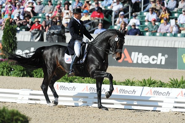 Dressage-WEG1-9-29-10-DRE-Special-8640-SteffenPeters-Ravel-DDeRosaPhoto.jpg