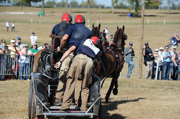 WEG4-10-9-10-DR-Marathon-0731-ChesterWeber-DDeRosaPhoto.jpg