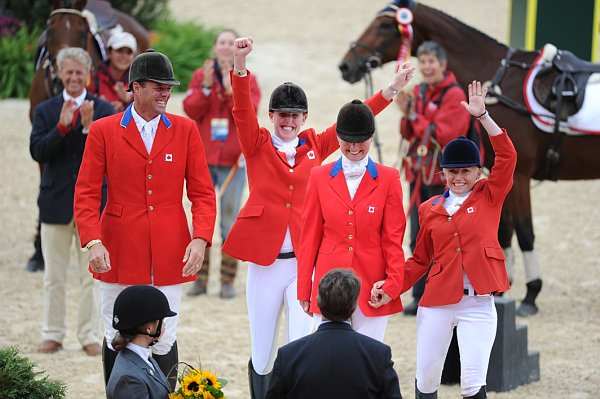 WEG2-10-3-10-EV-Medals-7439-DDeRosaPhoto.jpg