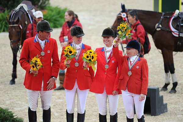 WEG2-10-3-10-EV-Medals-7450-DDeRosaPhoto.jpg