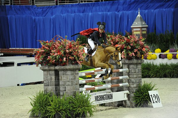 WIHS2-10-28-10-4874-UpChiqui-KentFarrington-DDeRosaPhoto.jpg