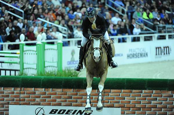 WIHS2-10-29-10-Puissance-6653-Udonna-BenjaminMeredith-DDeRosaPhoto.jpg