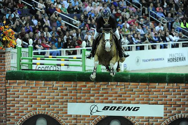 WIHS2-10-29-10-Puissance-6696-Udonna-BenjaminMeredith-DDeRosaPhoto.jpg