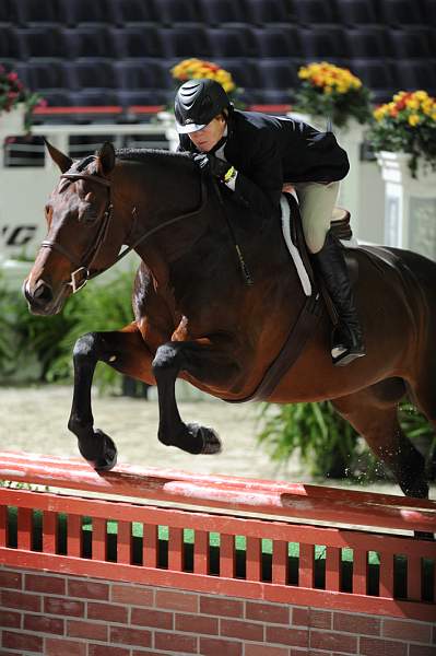 WIHS1-10-27-10-Cl34-2ndYrHtrStke-9975-InsideScoop-KimPrince-DDeRosaPhoto.jpg