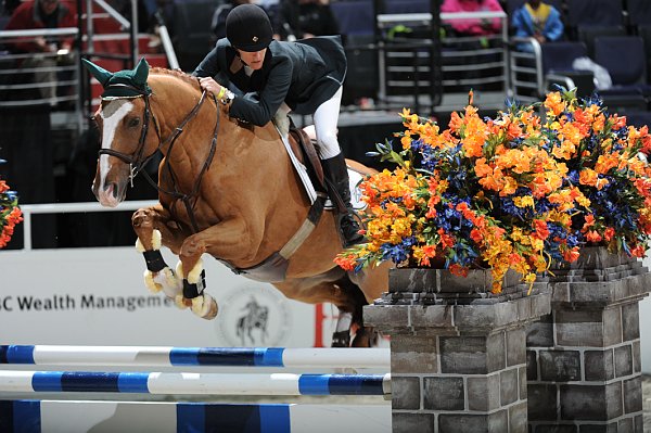 WIHS2-10-30-10-7596-TheBoyWonder-KristinGlover-DDeRosaPhoto.jpg