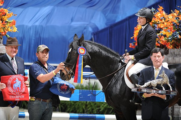 WIHS2-10-30-10-7647-Larone-TraceyWeinberg-DDeRosaPhoto.jpg