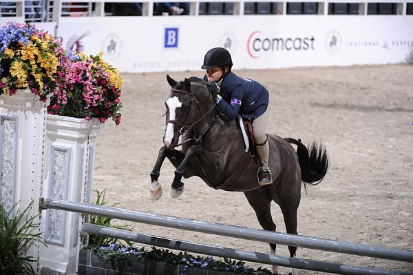 WIHS3-10-31-10-Cl123-LgPnyHtr-9851-MidnightHour-VictoriaPress-DDeRosaPhoto.jpg